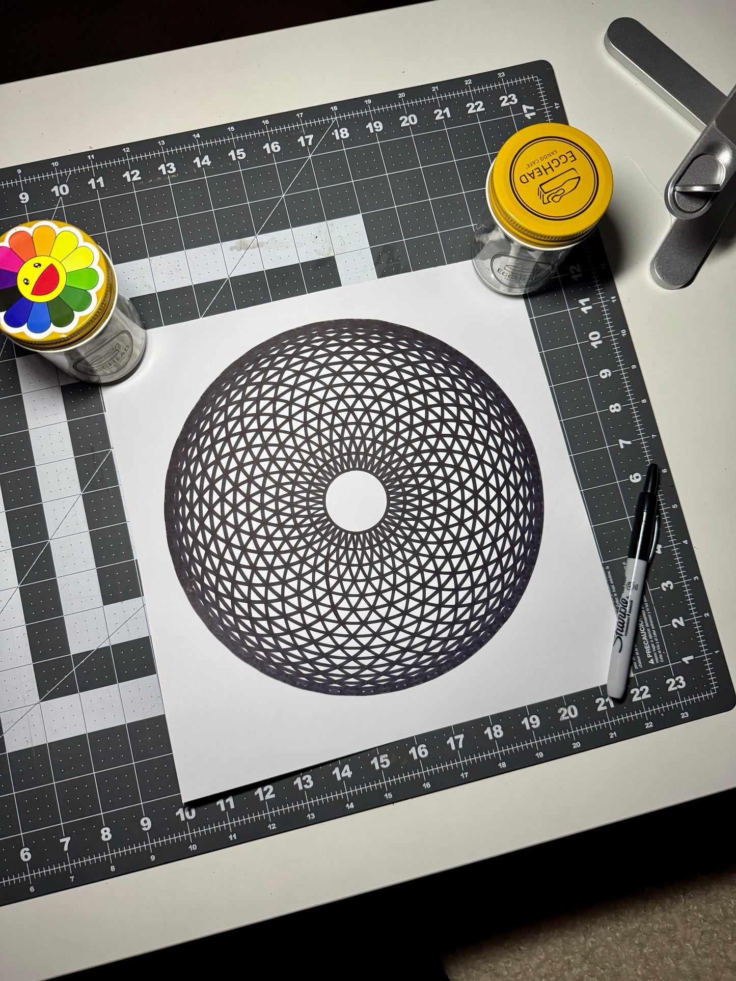 geometric art, fine art, donut, lines